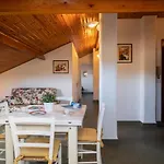 Mansarda Elisabetta By Interhome