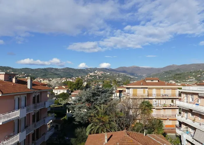 Apartament Mansarda Elisabetta By Interhome Diano Marina